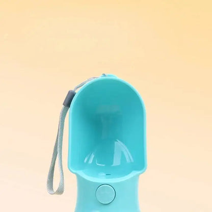 Ultimate 3-in-1 Leakproof Pet Water Bottle and Food Container for Adventure-Ready Dogs and Cats