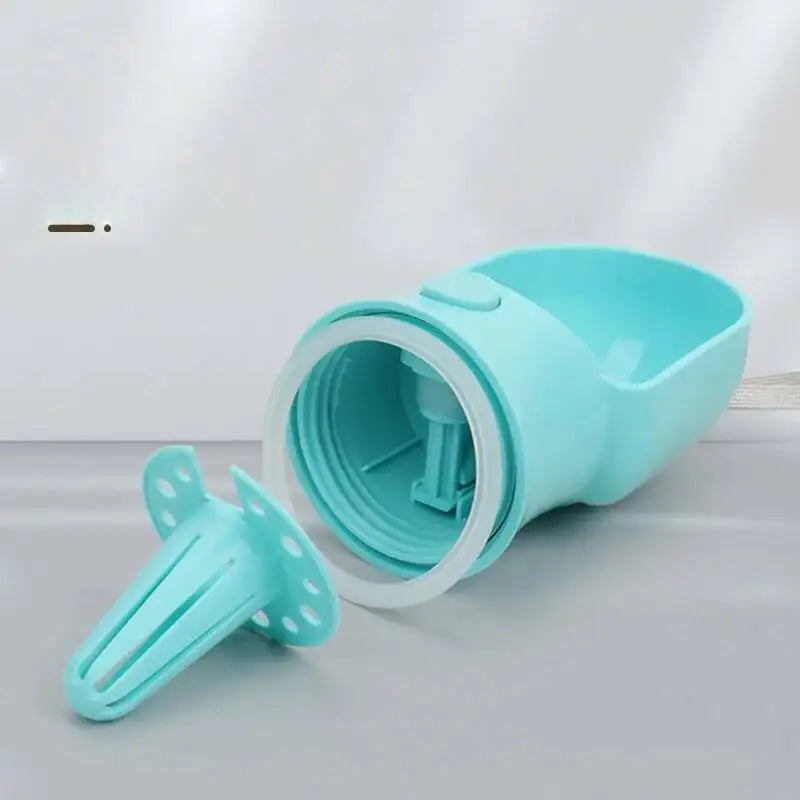 Ultimate 3-in-1 Leakproof Pet Water Bottle and Food Container for Adventure-Ready Dogs and Cats